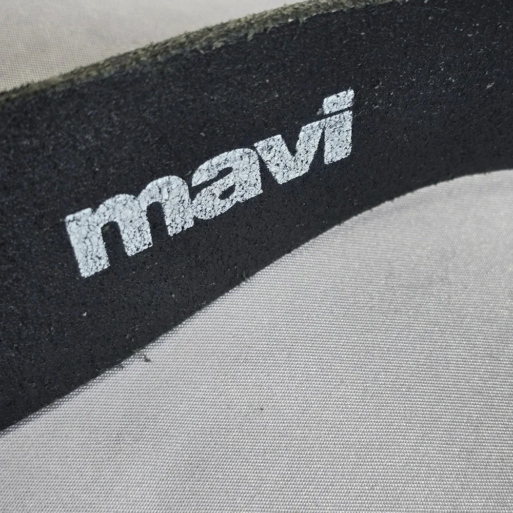 Mavi Jeans Co Mens‎ Black Belt Bronze Geometric Buckle Branded Plate 42.5in